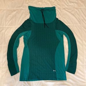 Under Armor fitted, HeatGear cowl neck shirt.  Size XL. EUC